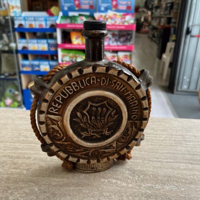 Bottiglia San Marino vintage
