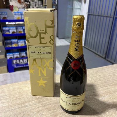 Champagne Moet Chandon