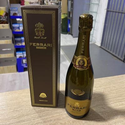 Bottiglia Spumante Ferrari Perle 2003