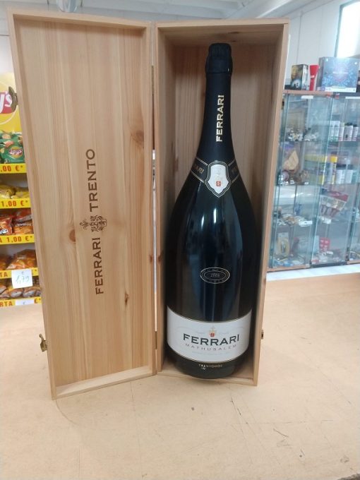 Bottiglia Ferrari con cassa legno