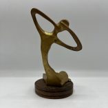 Statuetta Donna Ottone