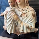 Scultura Madonna Con Bambino Gesso Su Vetro