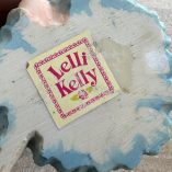 Statuina Lelli Kelly