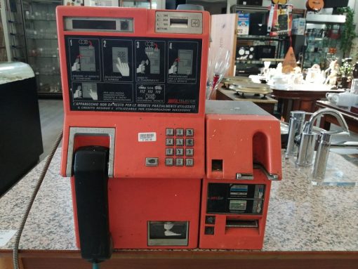 Telefono Roto con schede