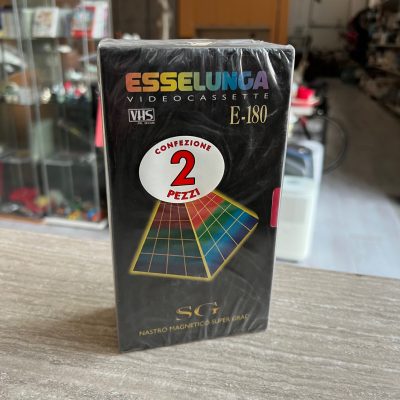 2 VHS Vergini Esselunga 180