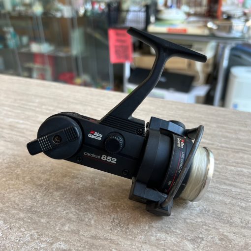 Mulinello Abu Garcia Cardinal 852