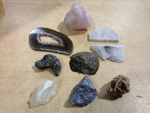 9 pietre minerali