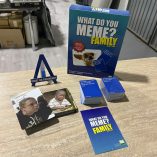 Gioco What Do You Meme Family Edition