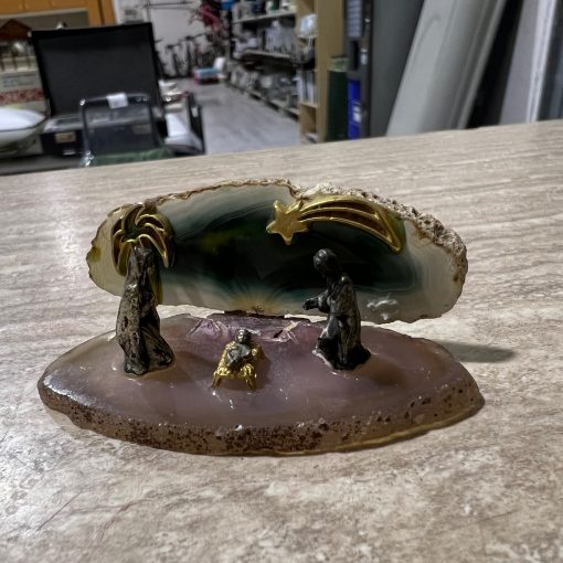 Presepe Miniatura Su Minerali