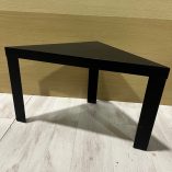 Tavolino Basso Triangolare