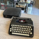 Macchina Scrivere Olympia