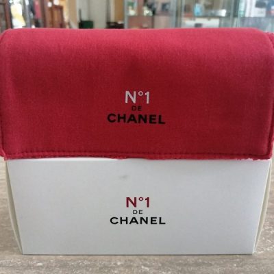 Chanel N 1 pochette rossa