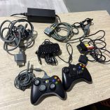 Console Xbox 360 Slim 120 GB + Accessori E Giochi