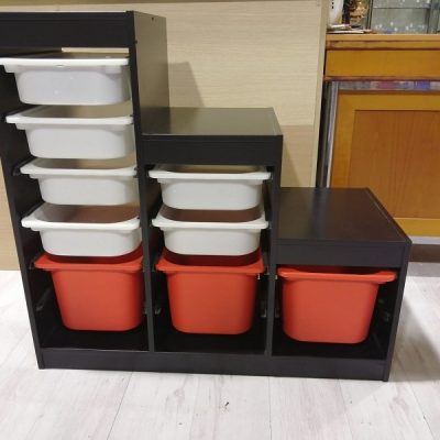 Mobile con cassetti Mobile con cassetti