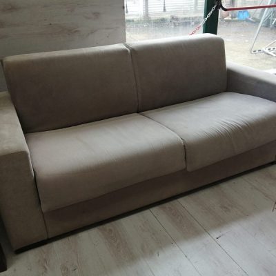 Divano letto matrimoniale