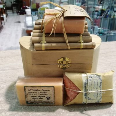 Cofanetto bagno 3 pz Cofanetto bagno 3 pz