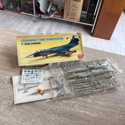 Modellino Aereo Militare Lockheed Starfighter F-104G Academy 1/72 Modellino Aereo Militare Lockheed Starfighter F-104G Academy 1/72