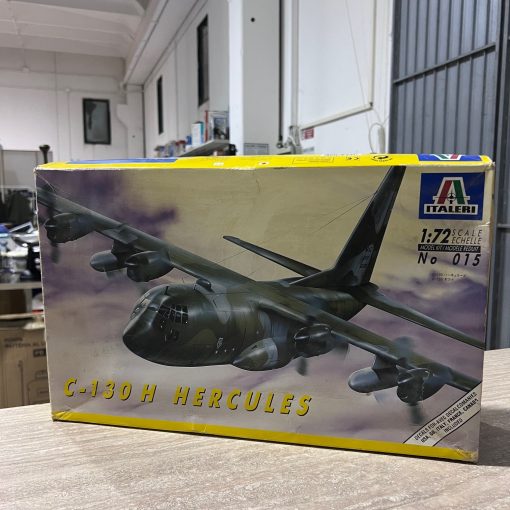Modellino Aereo Hercules C-130 H Italeri 1/72