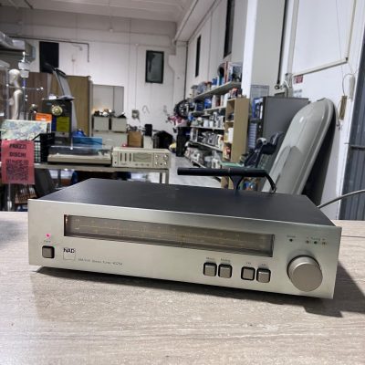 Sintonizzatore Stereo Tuner NAD 4020A