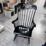 Sedia Dondolo Made In Japan