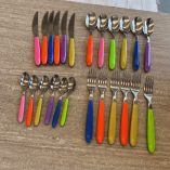 Set 24 Posate Eme Colorate