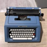 Macchina Scrivere Olivetti Studio 46