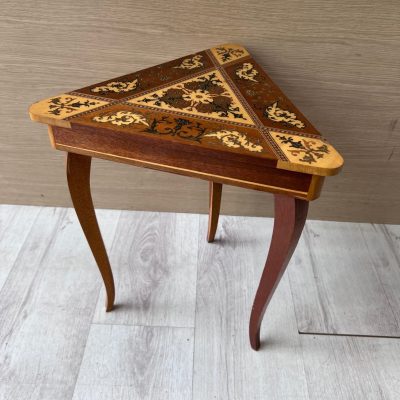 Tavolino Portagioie Carillon Legno Intarsiato