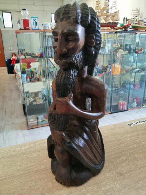 Statua etnica