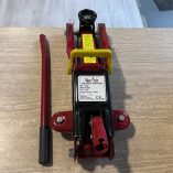 Cric Idraulico 2 Tonnellate Tec Hit