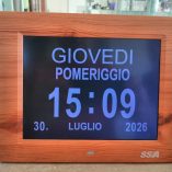 Orologio digitale con calendario