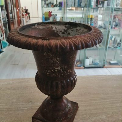 Vaso metallo stile Medici Vaso metallo stile Medici