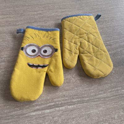 Coppia Guanti Forno Minions Coppia Guanti Forno Minions