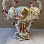 Vaso Centrotavola Putti Ceramica Capodimonte Arca