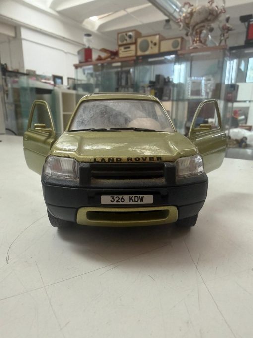 Land Rover frelander 1.24