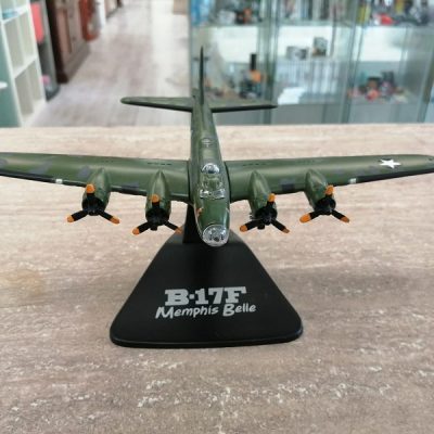 Modellino aereo B 17F Memphis Belle