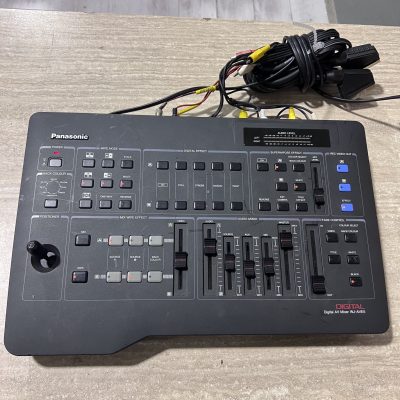 Video Editor Professionale Panasonic AV Mixer WJ-AVE5 Video Editor Professionale Panasonic AV Mixer WJ-AVE5